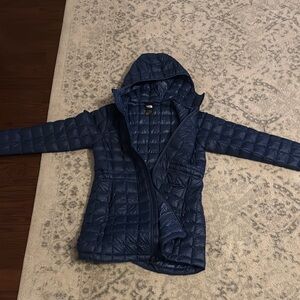 North face Blue Puffer Jacket. Size medium